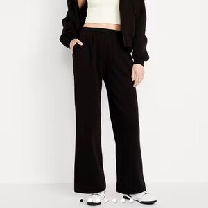 Straight Leg Sweatpants